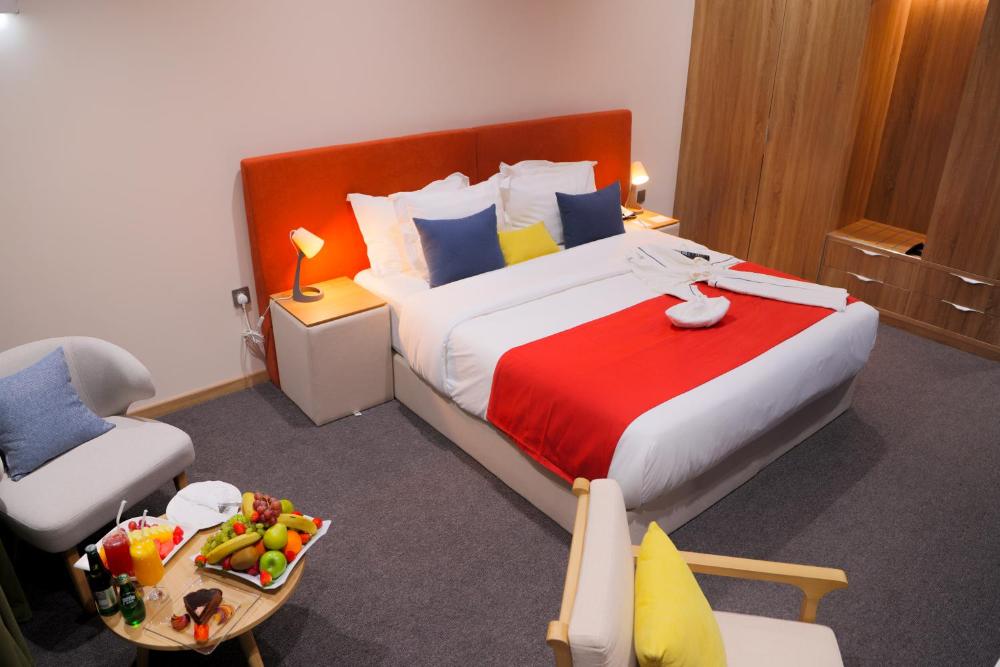 Room image 2